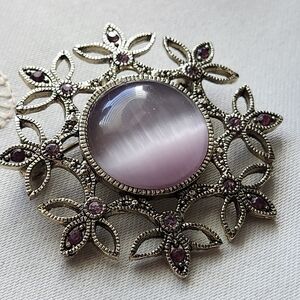 Vintage Purple and Gold Brooch